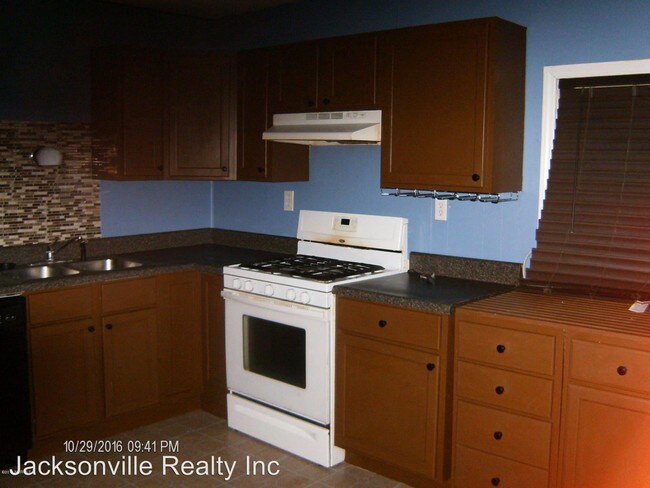 Building Photo - 103 Riegel Dr