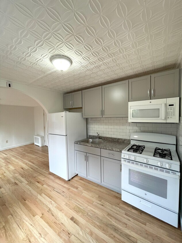 108 Brookside Ave, Boston, MA 02130 Townhome Rentals in Boston MA