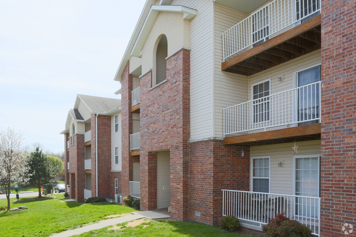 Quail Creek Apartments Springfield, MO