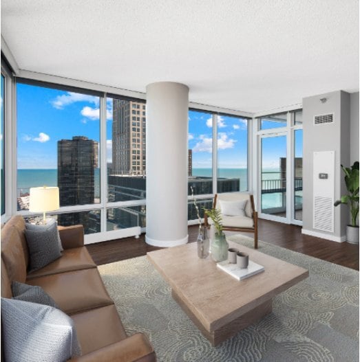 Photo - 353 E Ohio St Apartment