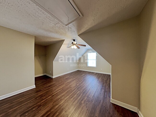 Foto del edificio - 119 Nick Price Drive