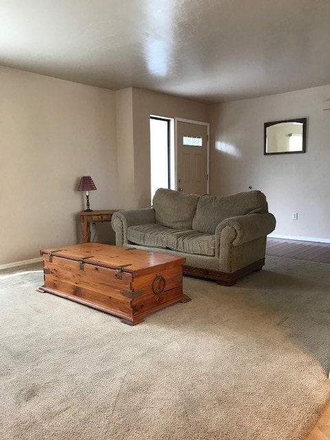 Building Photo - Ground Floor Two Bedroom Condo ~ North Pre...