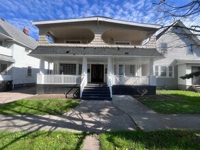 Building Photo - 4008 Ardmore Ave