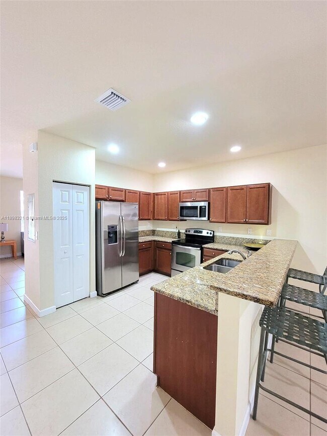 Foto del edificio - 9031 SW 227th St