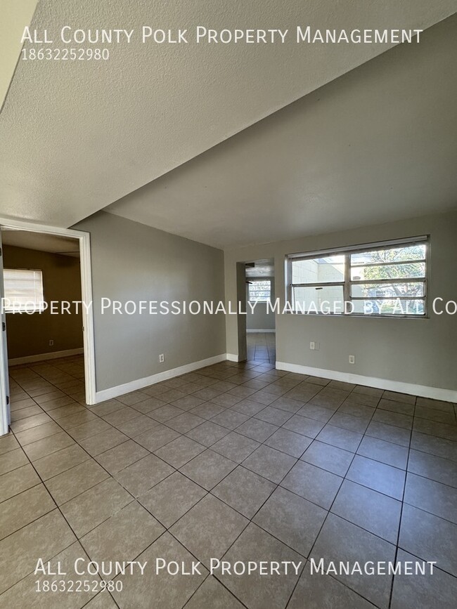 Foto del edificio - Affordable 3 Bedroom in Winter Garden