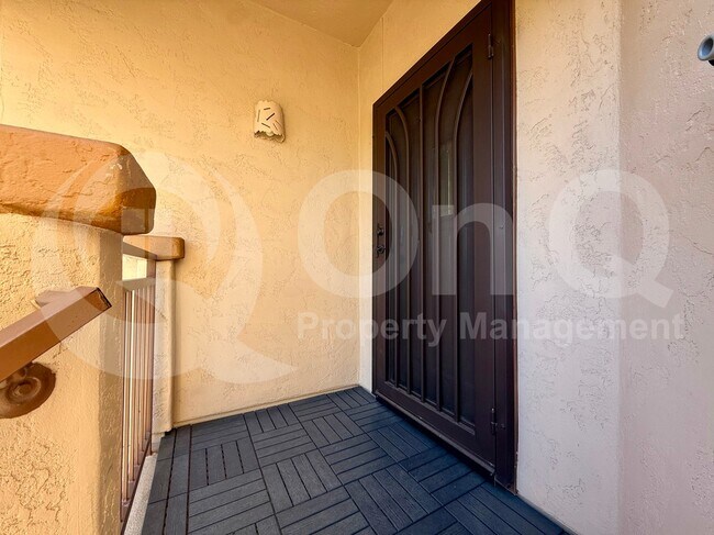 Building Photo - 16801 N 94th St