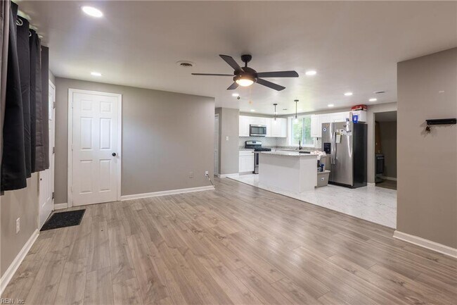 Foto del edificio - 1507 Hastings Dr