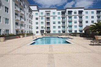 Building Photo - 50 Menores Ave