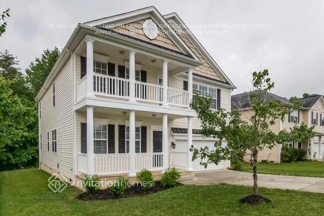 Building Photo - 1420 Bottle Brush Ln