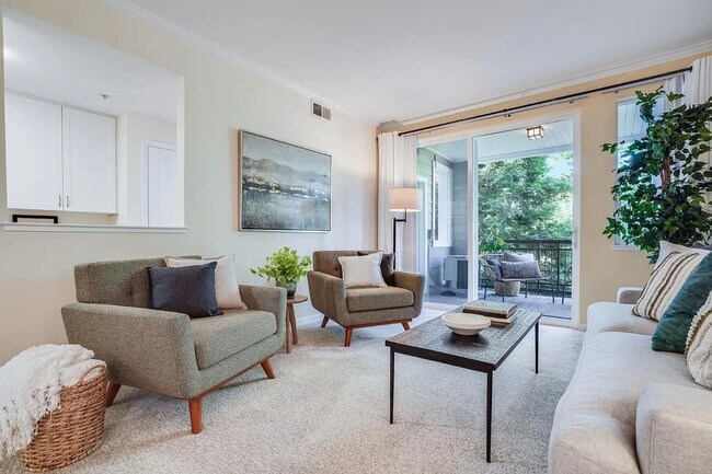 Foto del edificio - 1982 W Bayshore Rd