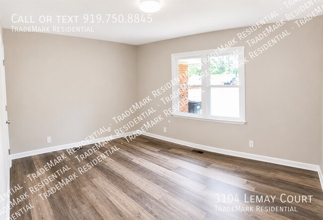 Foto del edificio - 3104 Lemay Ct