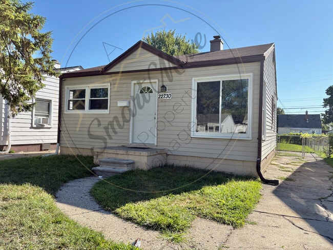 Foto del edificio - 22730 Sharrow Ave