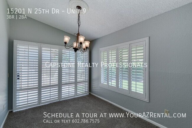 Building Photo - Beautiful 3 Bedroom 2 Bathroom home locate...