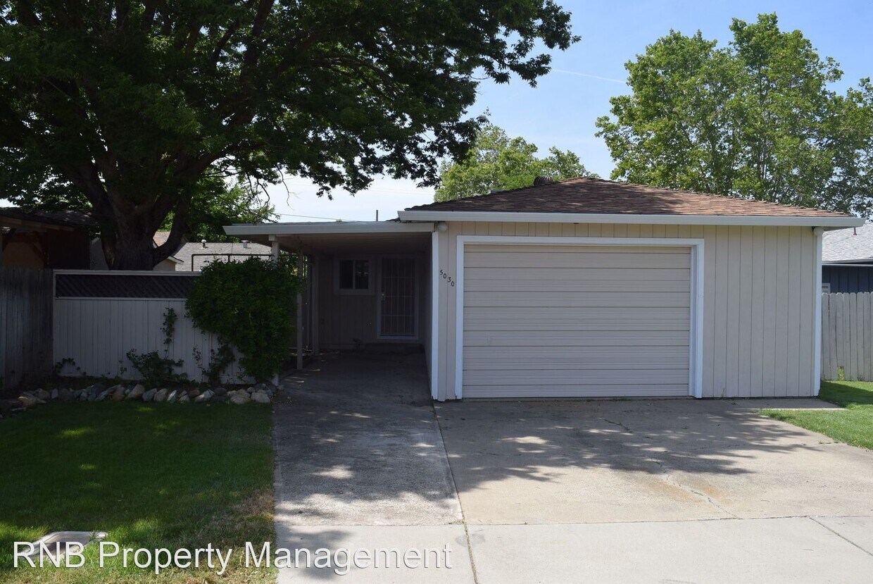 Primary Photo - 3 br, 2 bath House - 5030 Grove Street