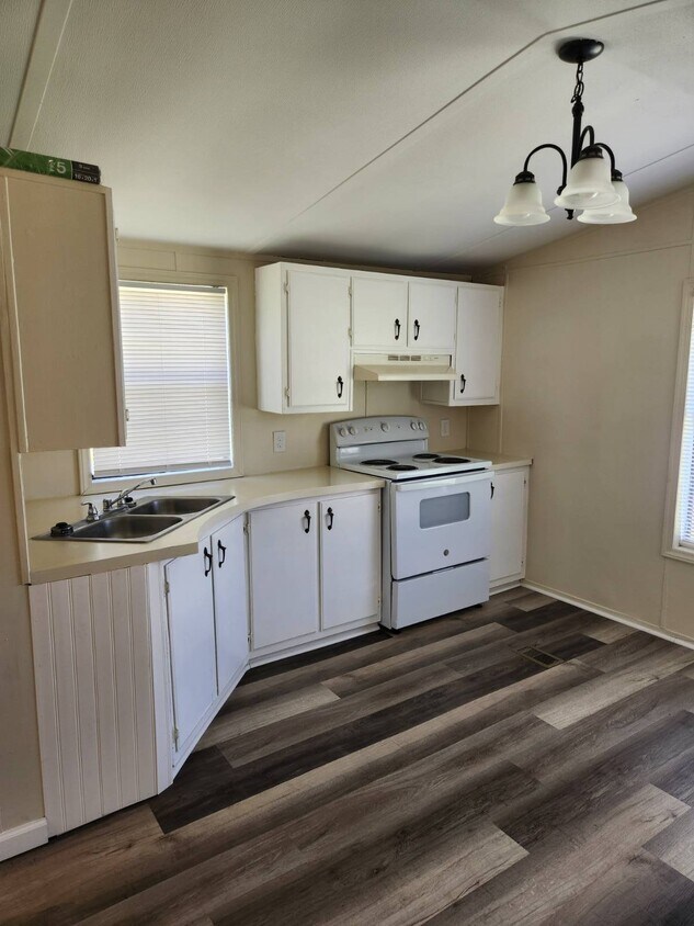 Foto principal - 180 Dixon Rd