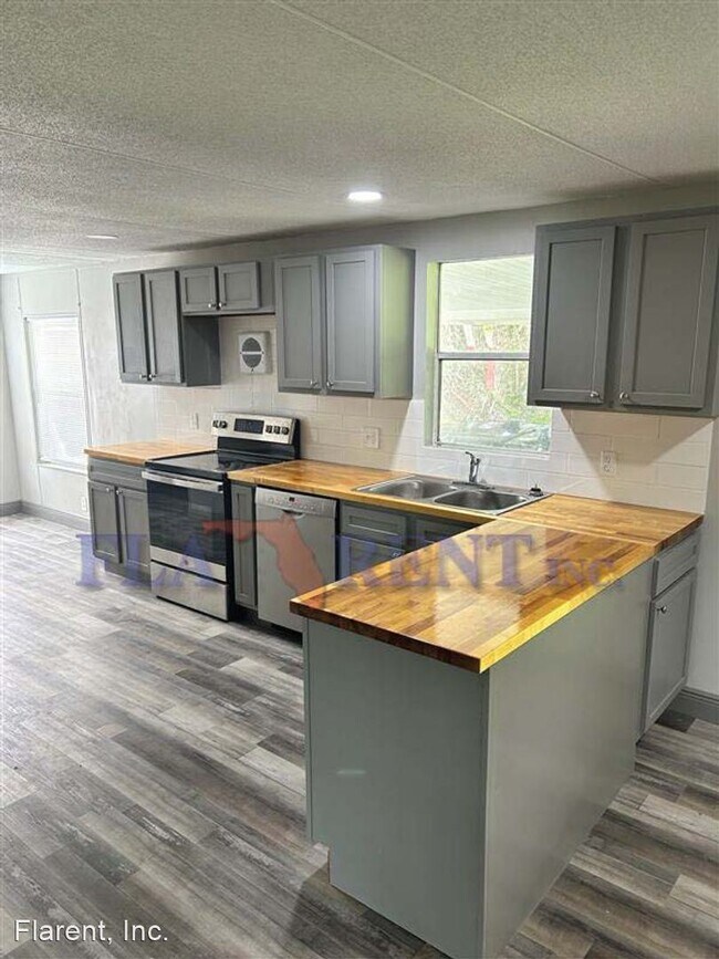 Building Photo - 3 br, 2 bath House - 7499 Sabre Street