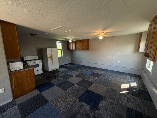 Foto del edificio - 391 2nd Ave SW