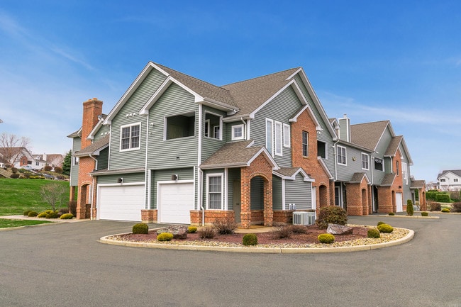 Building Photo - The Mansions at Hockanum Crossing