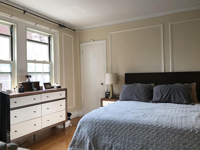 Foto del edificio - 1450-1454 Beacon St