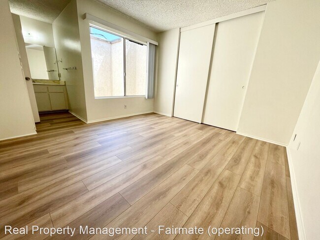 Building Photo - 2 br, 1.5 bath House - 220 N Alhambra Ave....