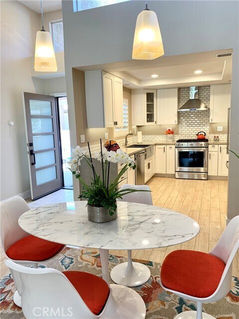 Foto del edificio - 48985 Wildwood Ln