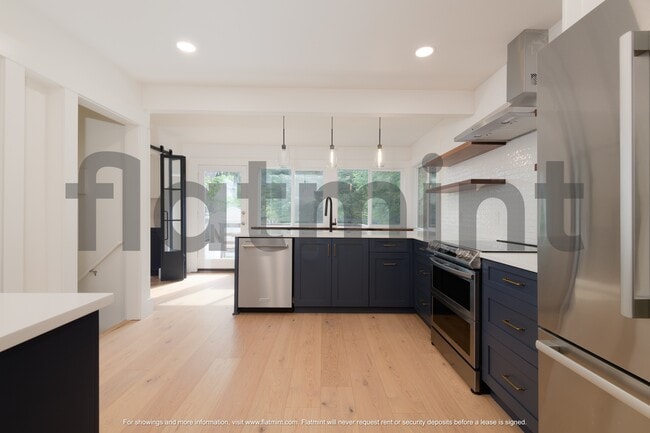 Building Photo - 8520 13th Ave NW