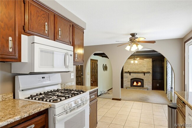 Building Photo - 306 Sagewood Terrace