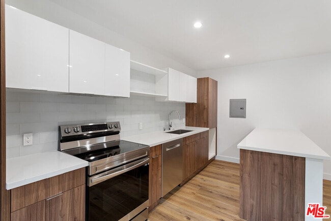 Foto del edificio - 2002 4th St