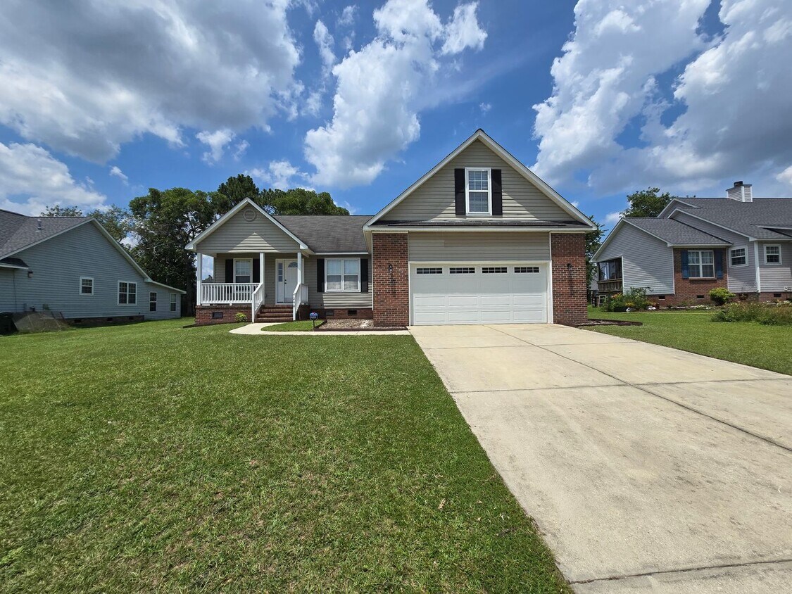 Primary Photo - 7248 Beaver Run Dr