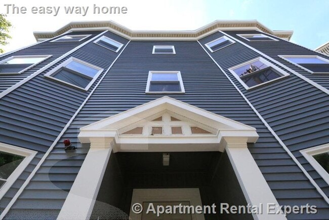 Building Photo - 106 Walnut St