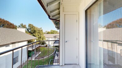 Interior Photo - Addison Apartments at the Park