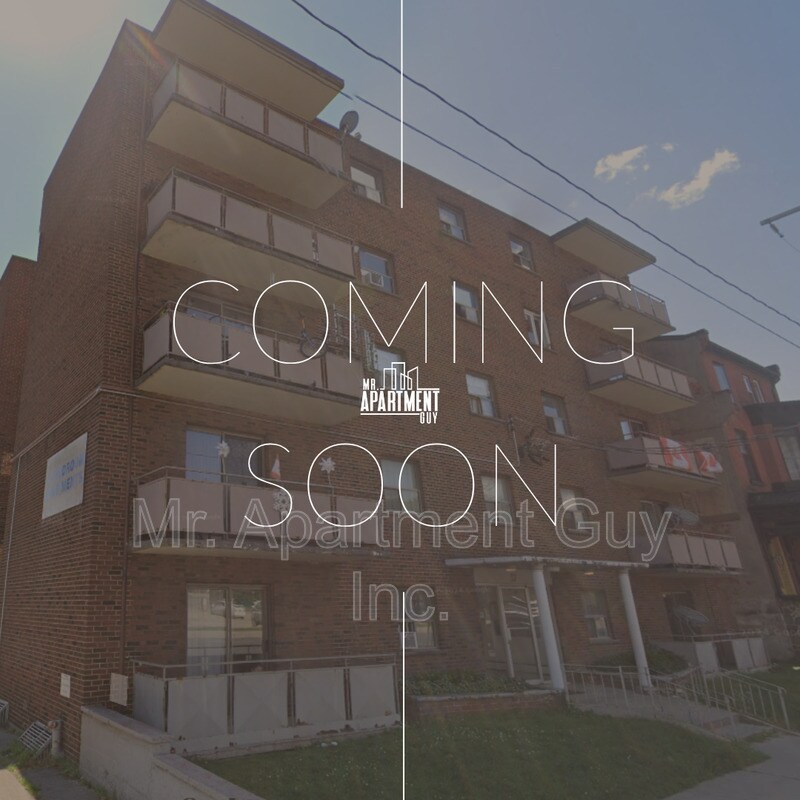 Photo principale - 37 Wellington St S