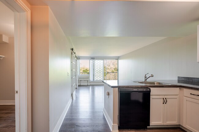 Foto del edificio - 800 4th St NW