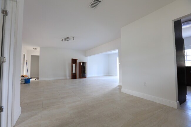 Building Photo - 5900 NW 13th St