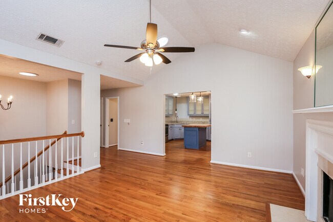 Building Photo - 600 Alcovy Hills Dr