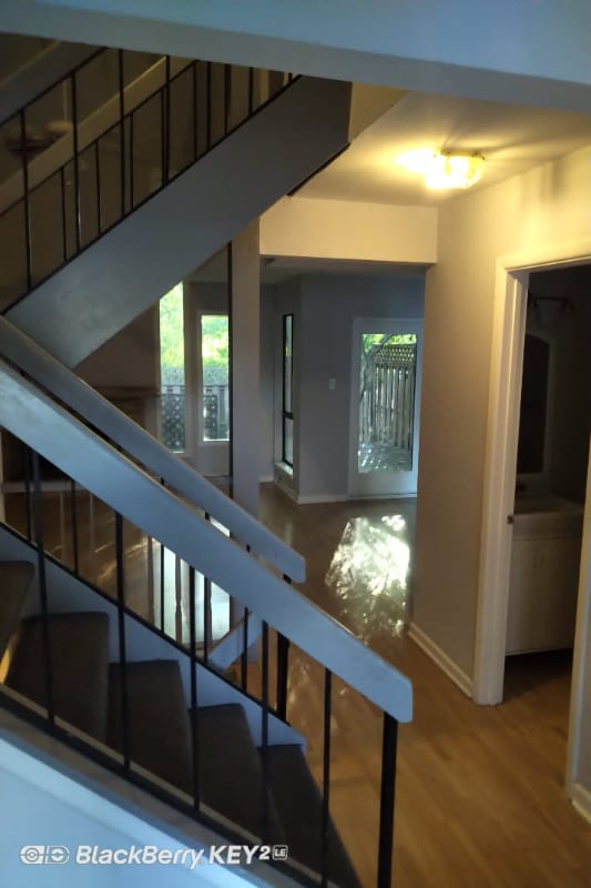 Foto del edificio - 18531 Split Rock Ln
