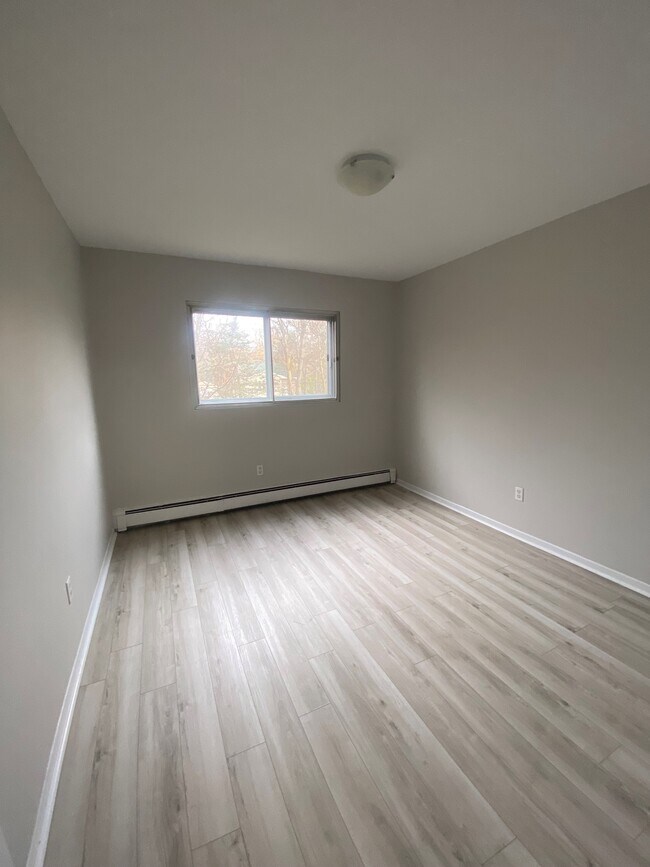 Photo du bâtiment - 11 Garshan Rd