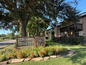 Building Photo - 1500 Bay Area Blvd