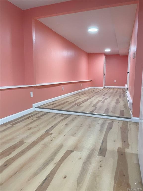 Building Photo - 744 Noble Ave