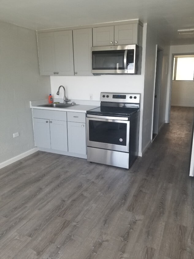 Primary Photo - Upgraded 1 bedroom oceanfront condo