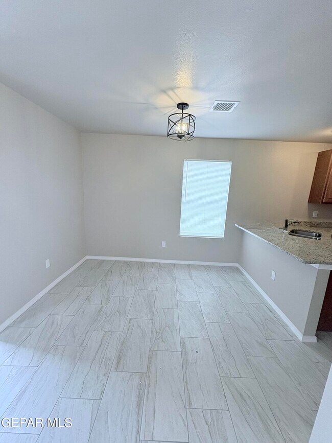 Foto del edificio - 4640 Vesta Loop Ct