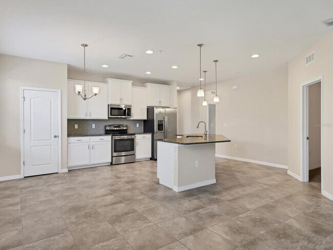 Foto del edificio - 8219 Enclave Way