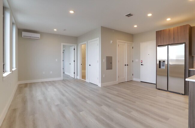 Foto del edificio - 3516 John F. Kennedy Blvd