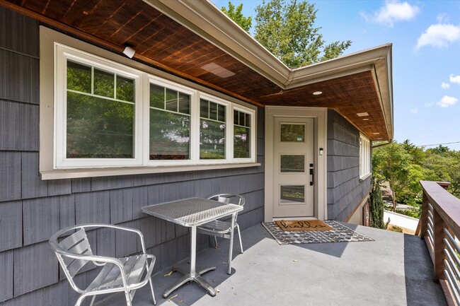 Building Photo - 2931 Nurick Dr
