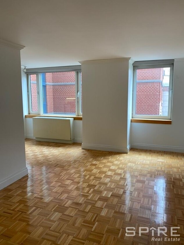 Foto principal - 1 bedroom in New York NY 10021