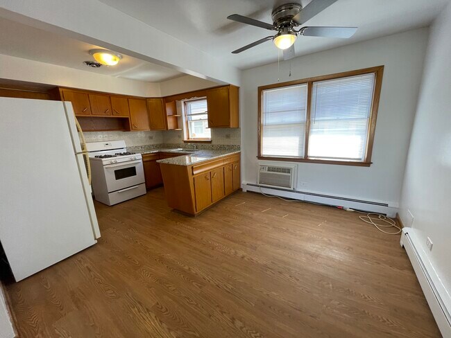 Foto del edificio - 8906 Wisner St
