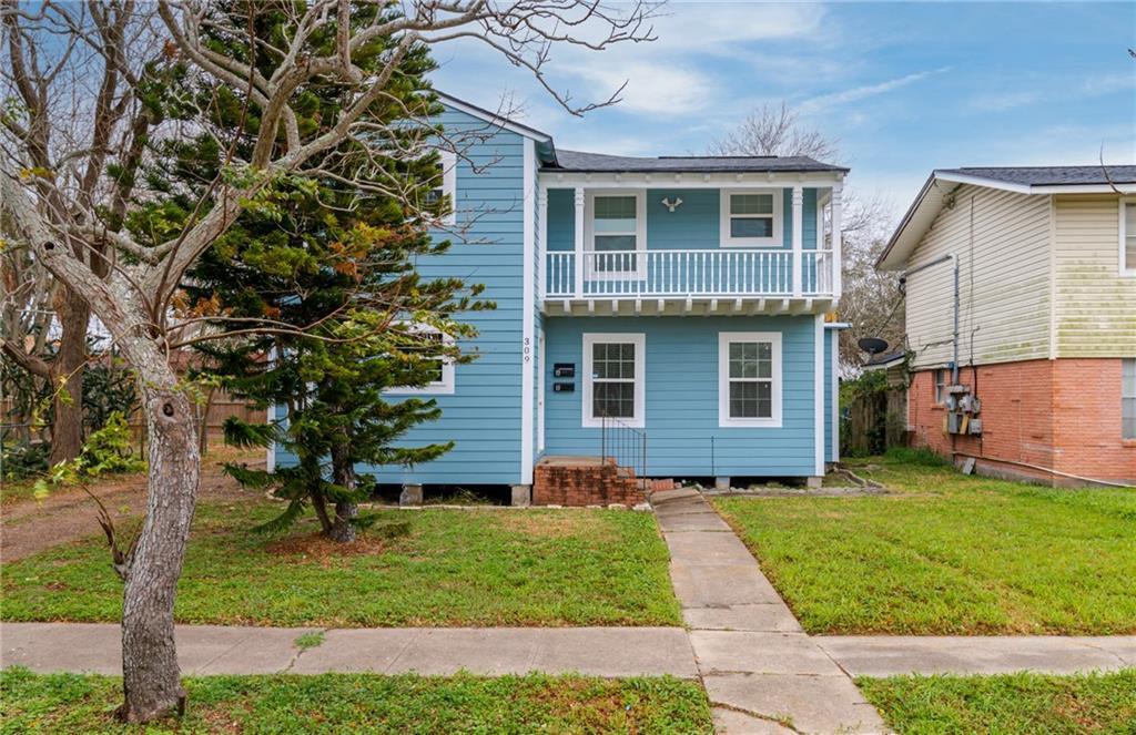 Primary Photo - 309 Oleander Ave