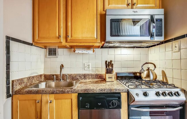 Foto del edificio - 1121 Arlington Blvd