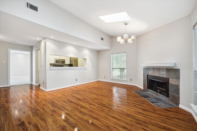 Building Photo - 2277 S Kirkwood Rd