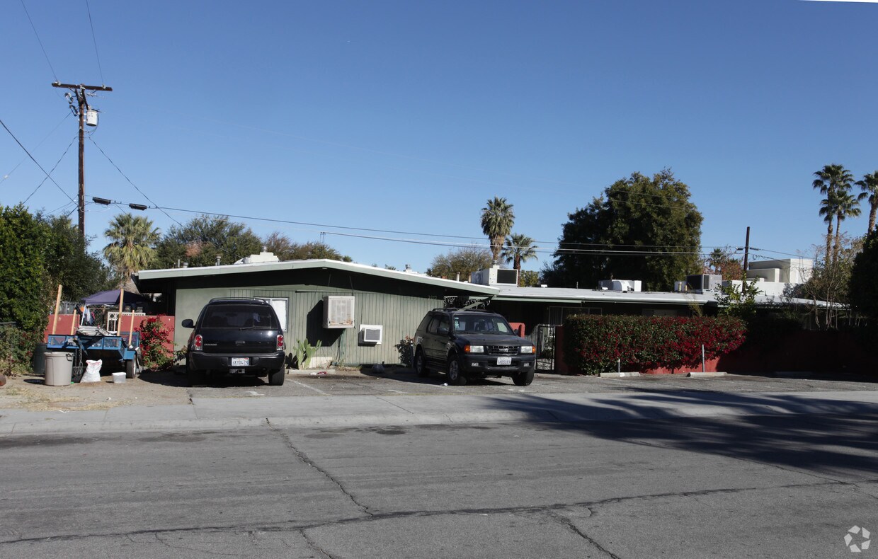 Primary Photo - 3970 E Calle De Ricardo